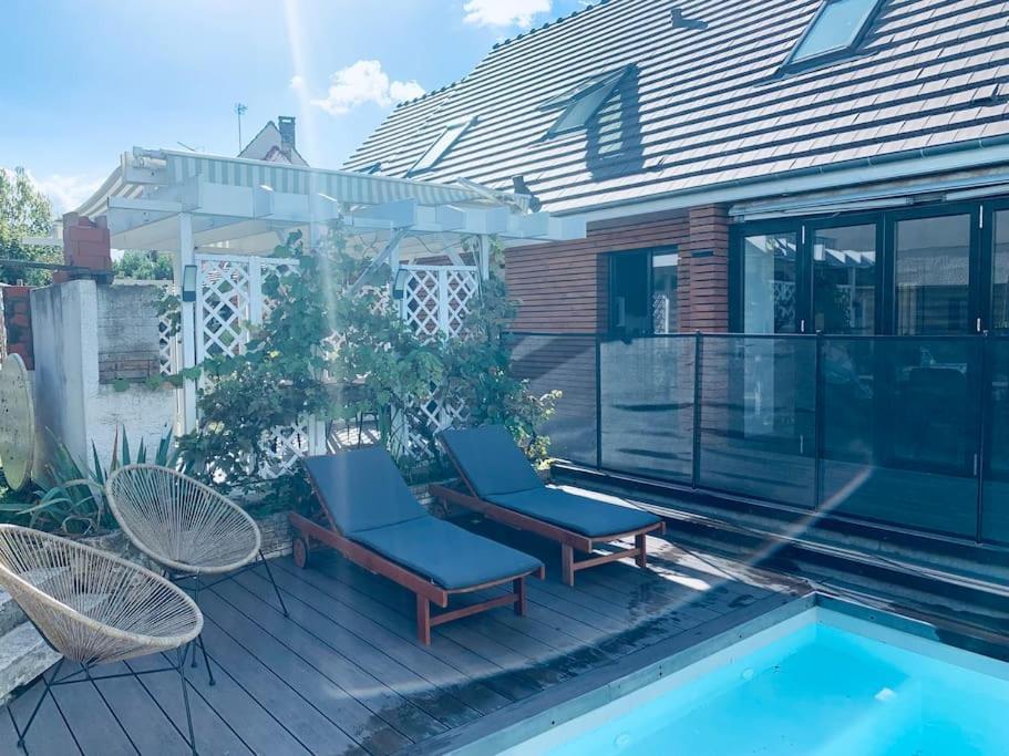 Appartement Proche Asterix, Stade De France, Chantilly, Roissy, Piscine Saisonniere La Chapelle-en-Serval Exterior foto